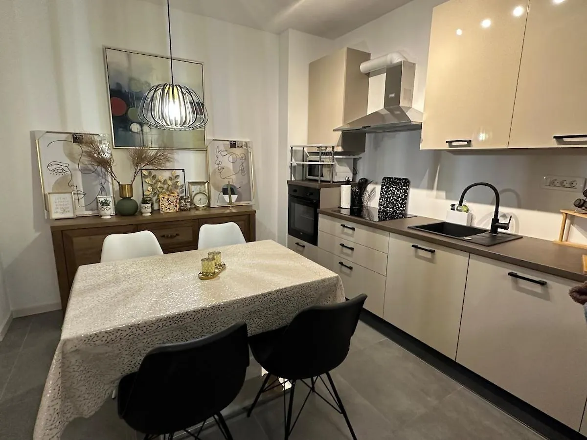 Apartment Gold Pula Kroatien
